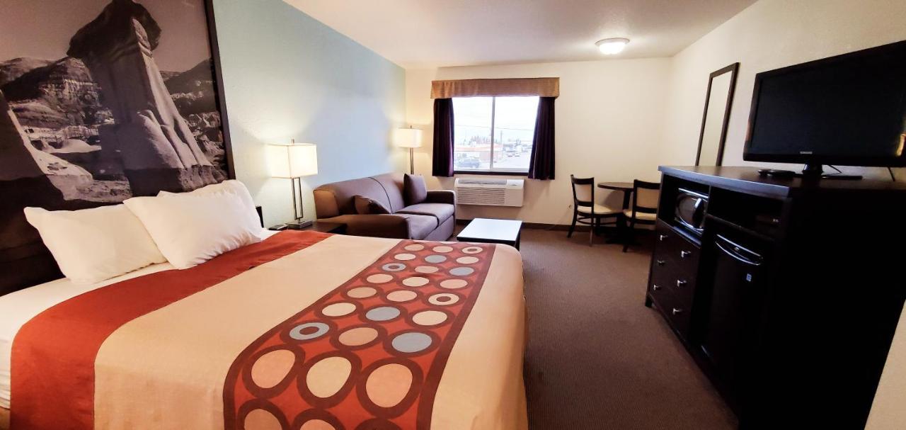 Westlake Inn Strathmore Zewnętrze zdjęcie